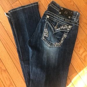 Miss Me, signature rise, 29x32